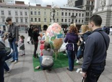 «Снєжка-Україна» згуртувала спільноту Львівщини навколо розпису велетенських писанок