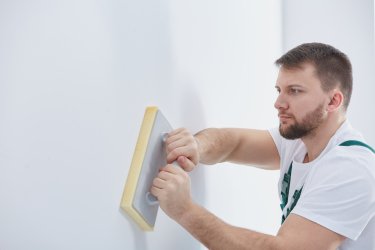 Підготовка стін до фарбування