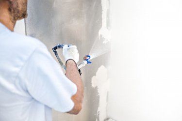 Найпоширеніші помилки при машинному нанесенні шпаклівки