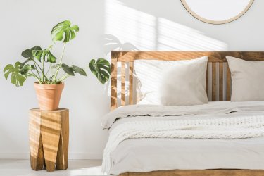 Сучасна біла спальня – як її облаштувати?