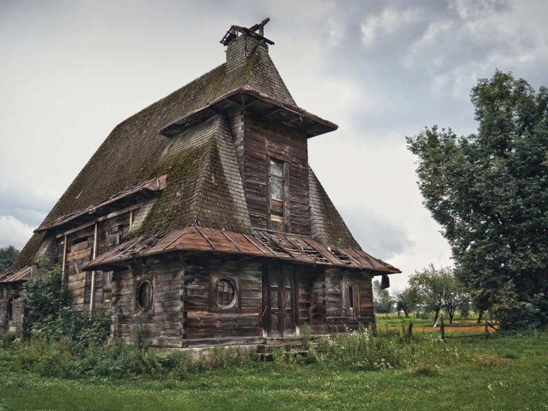 Деревянные памятники Украины